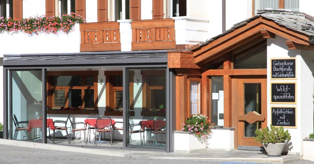 Hotel Portjengrat Saas-Almagell Zewnętrze zdjęcie