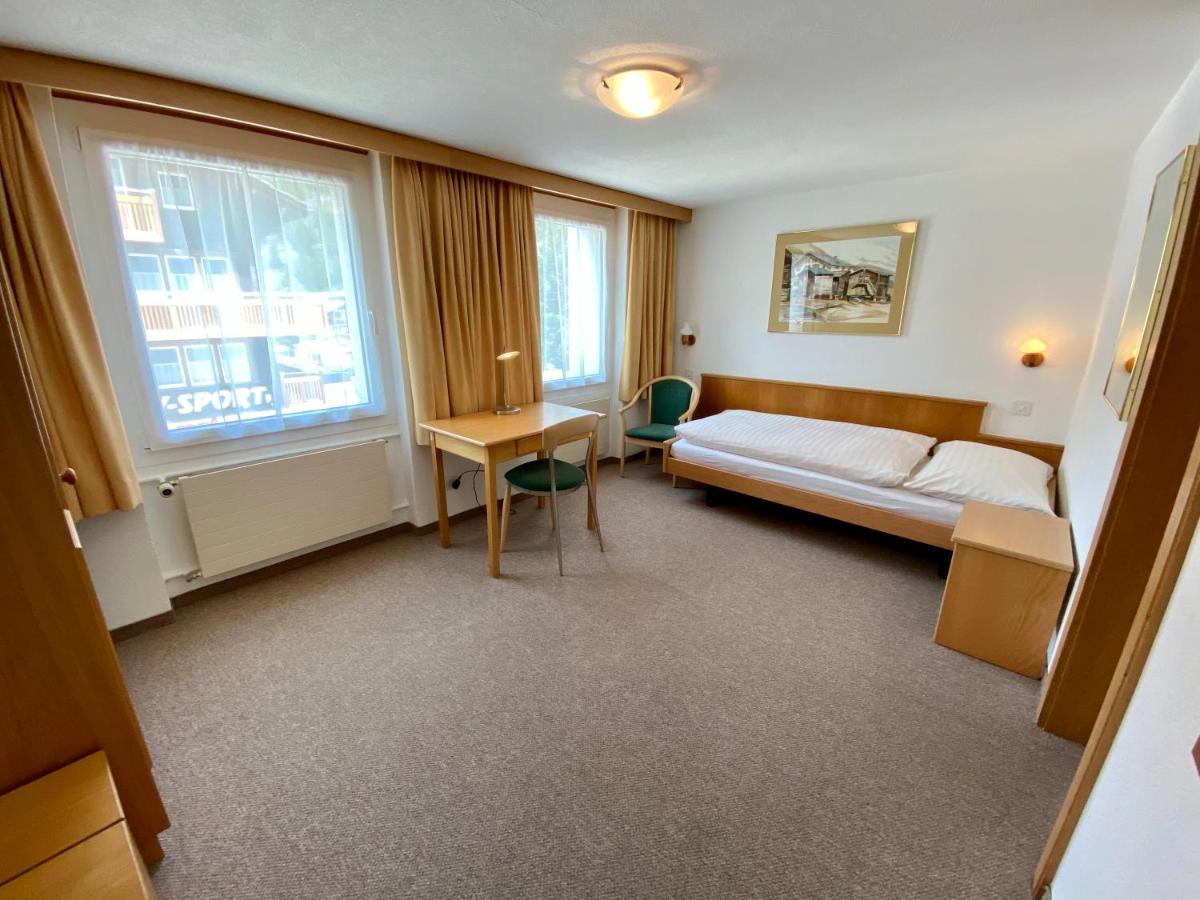 Hotel Portjengrat Saas-Almagell Zewnętrze zdjęcie